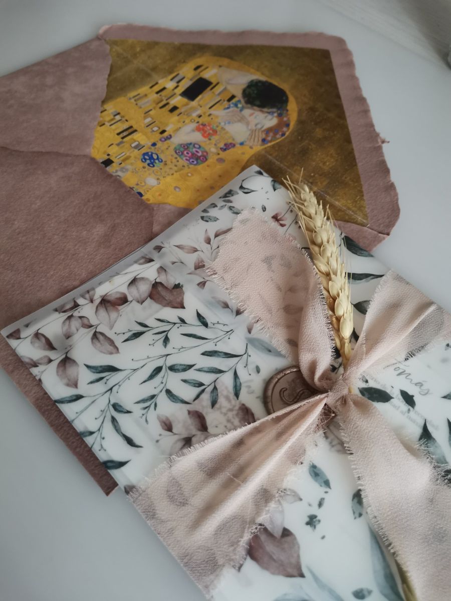 Invitación con detalle de Klimt