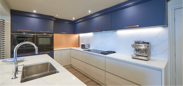 Bespoke kitchen with Calacatta gold worktops