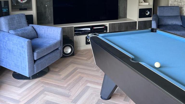Urmston — bespoke fitted furniture