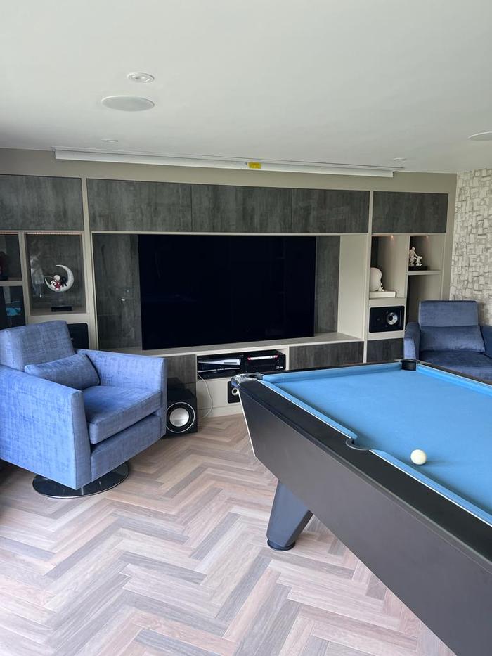 Kitchen, Bar & Media Project