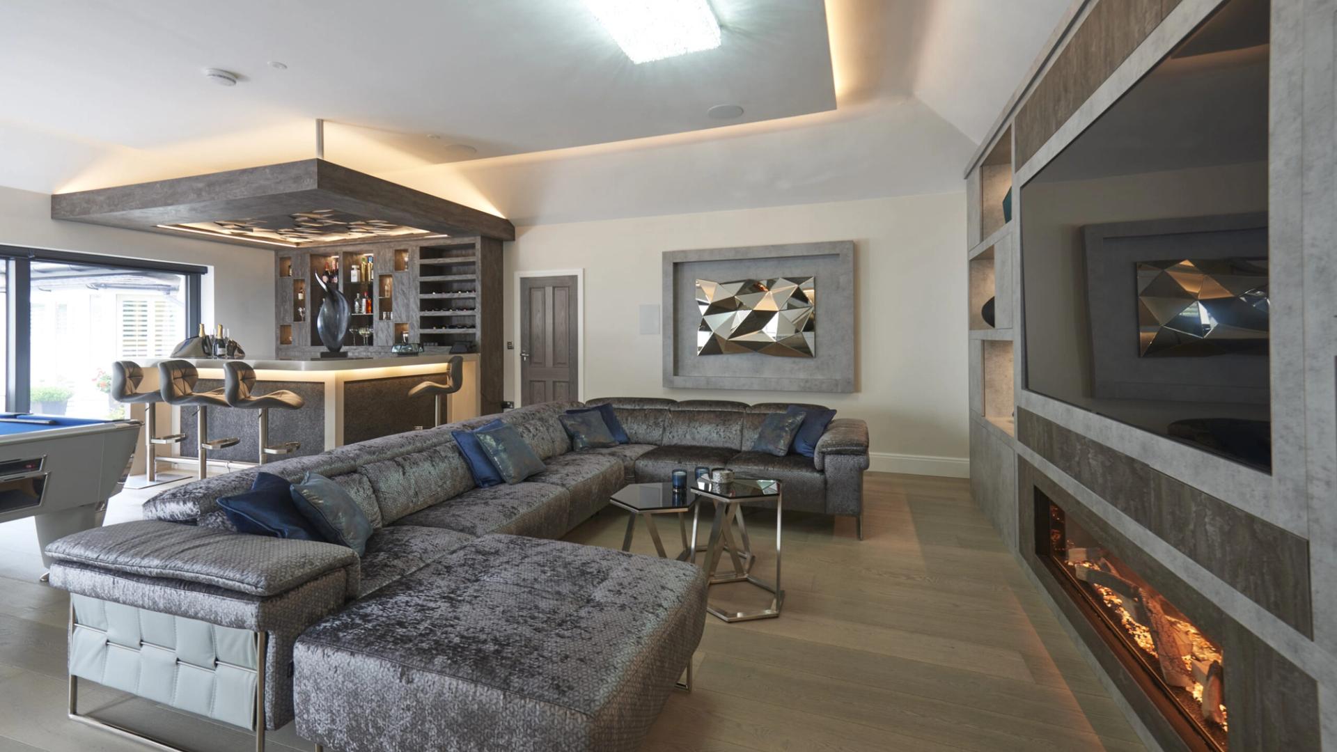 Media area with Evonic electric fire