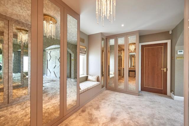 Dressing room with custom lighting