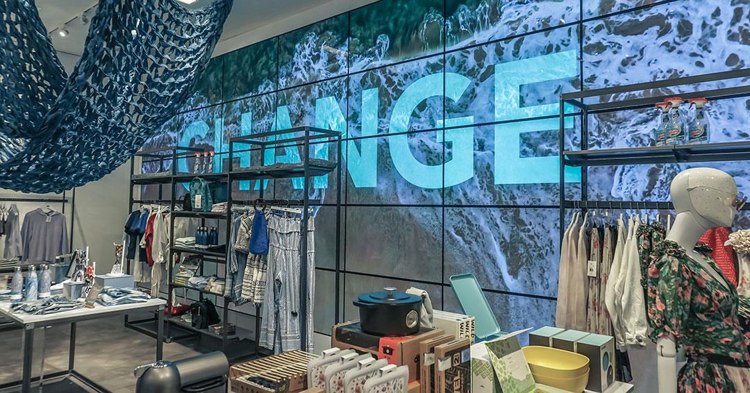 The Carousel @ Bloomingdale's