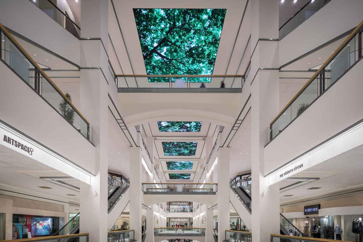 900 North Michigan Shops