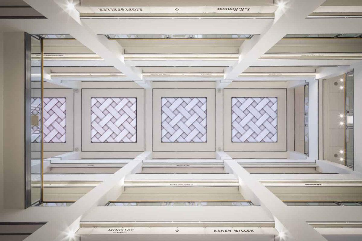 900 North Michigan Shops