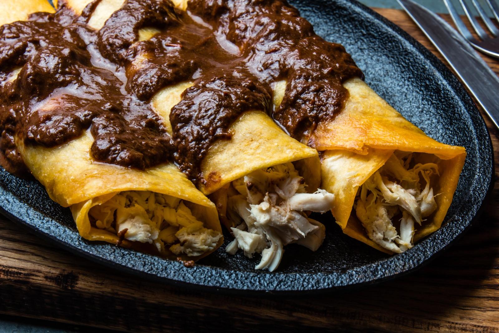 Enchiladas de Mole Negro Vera Mexicana