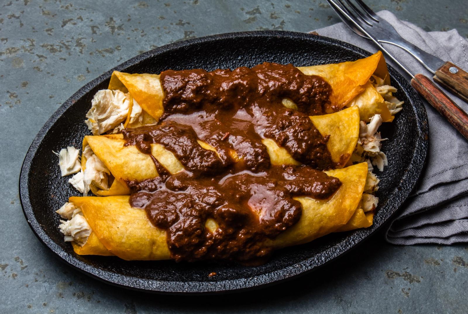 Enchiladas de Mole Negro Vera Mexicana
