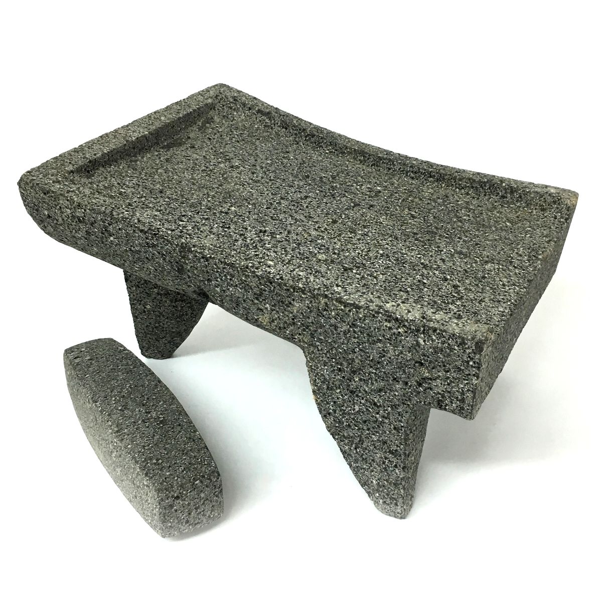 Mexican Cooking Utensils: Metate and Molcajete | Vera Mexicana