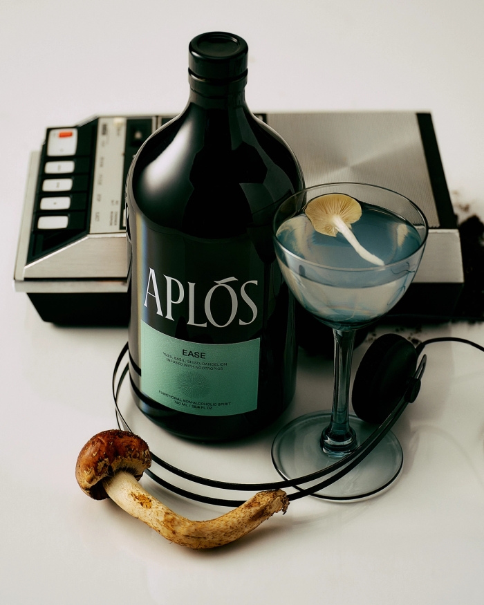 Aplós Ease cocktail