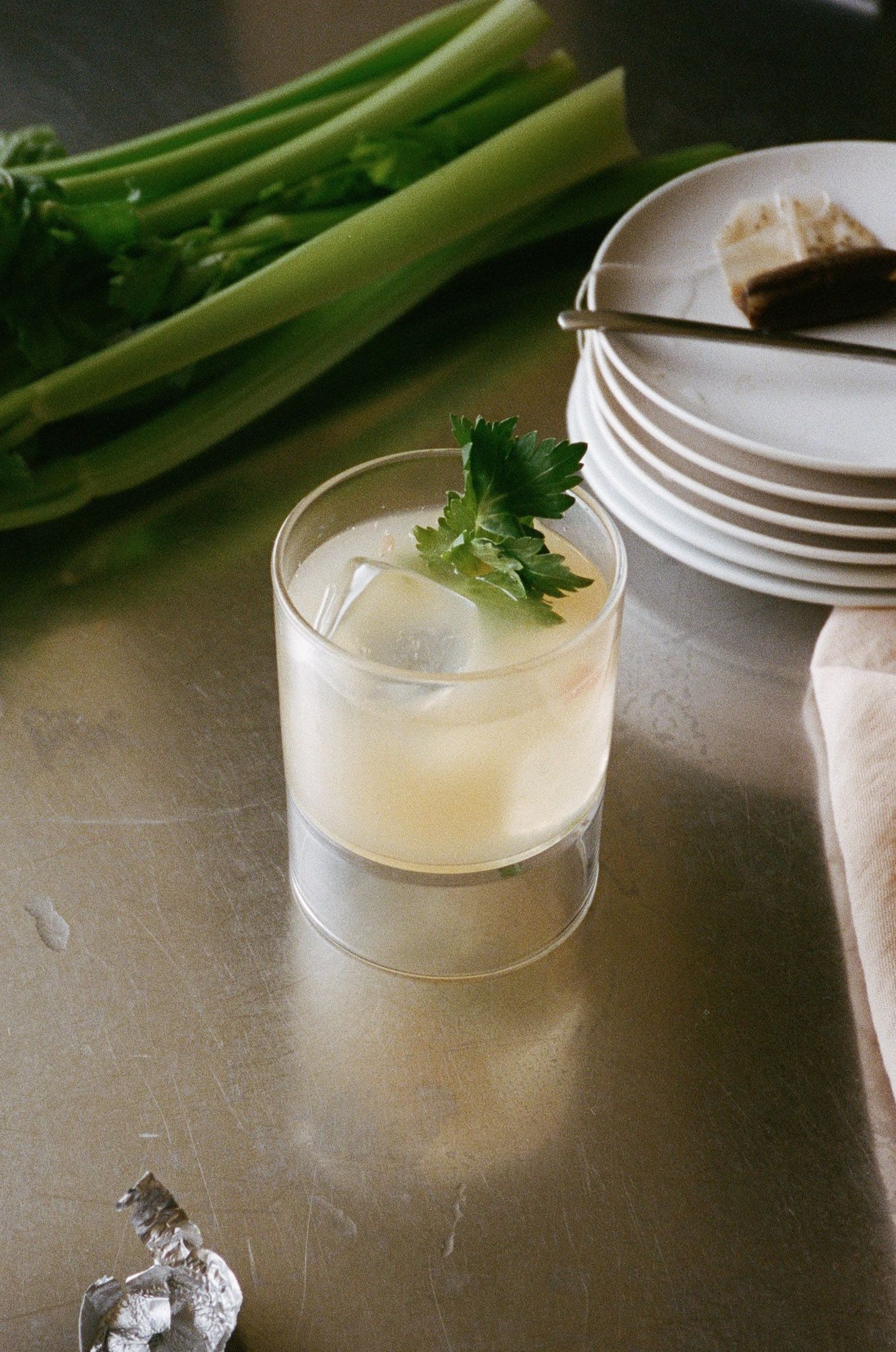 Aplós' Signature Ginger & Grapefruit Cocktail Recipe - Aplós