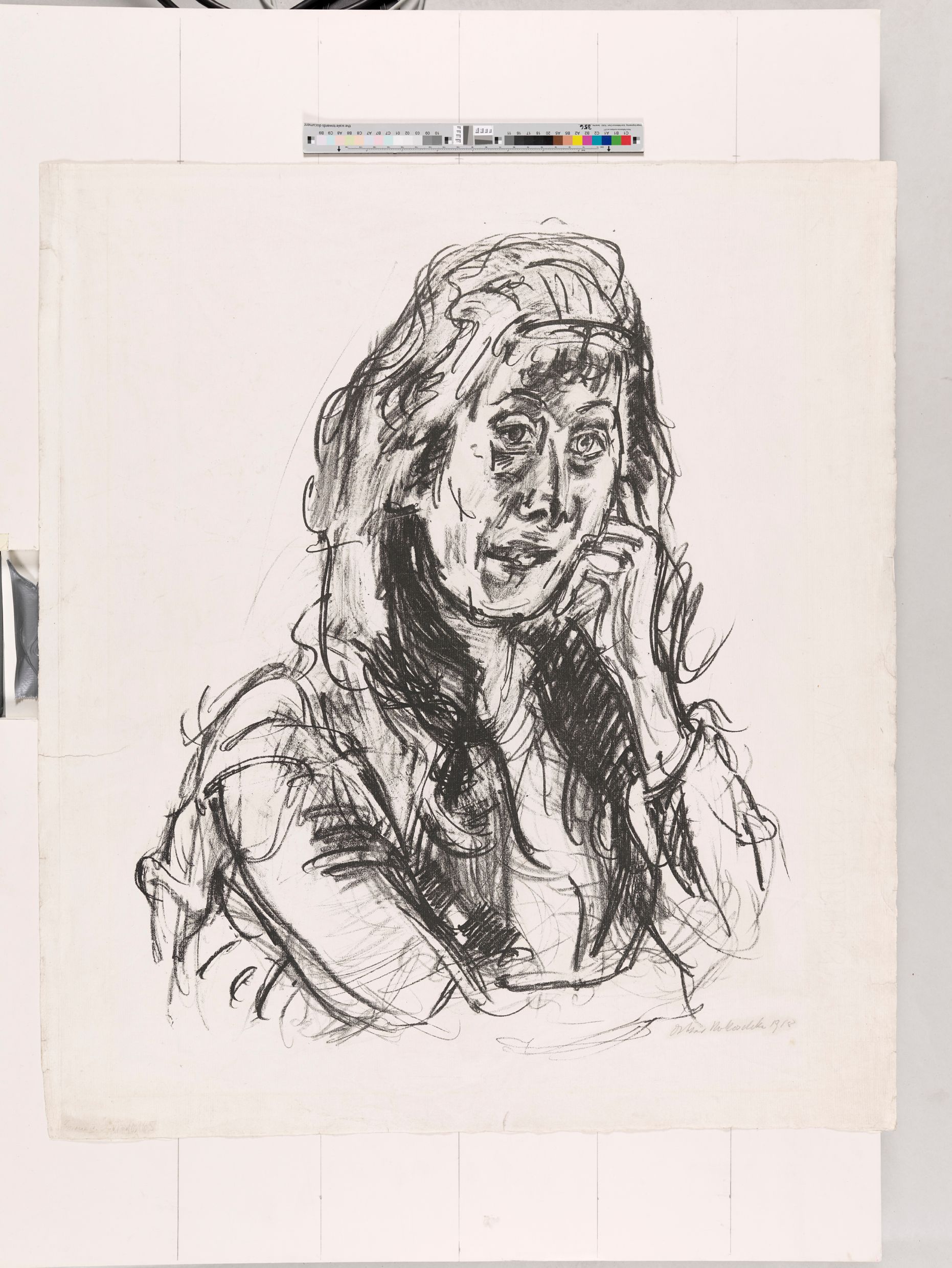 Skizze. Portrait einer Frau mit abgestützter Hand an der Wange (Schwarz-Weiß). 