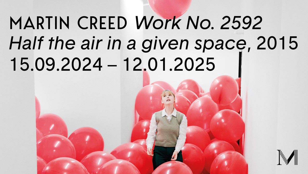 Ausstellungsansicht Martin Creed, Work No. 2592, Half the air in a given space, 2015, Foto: Katharina Kemme