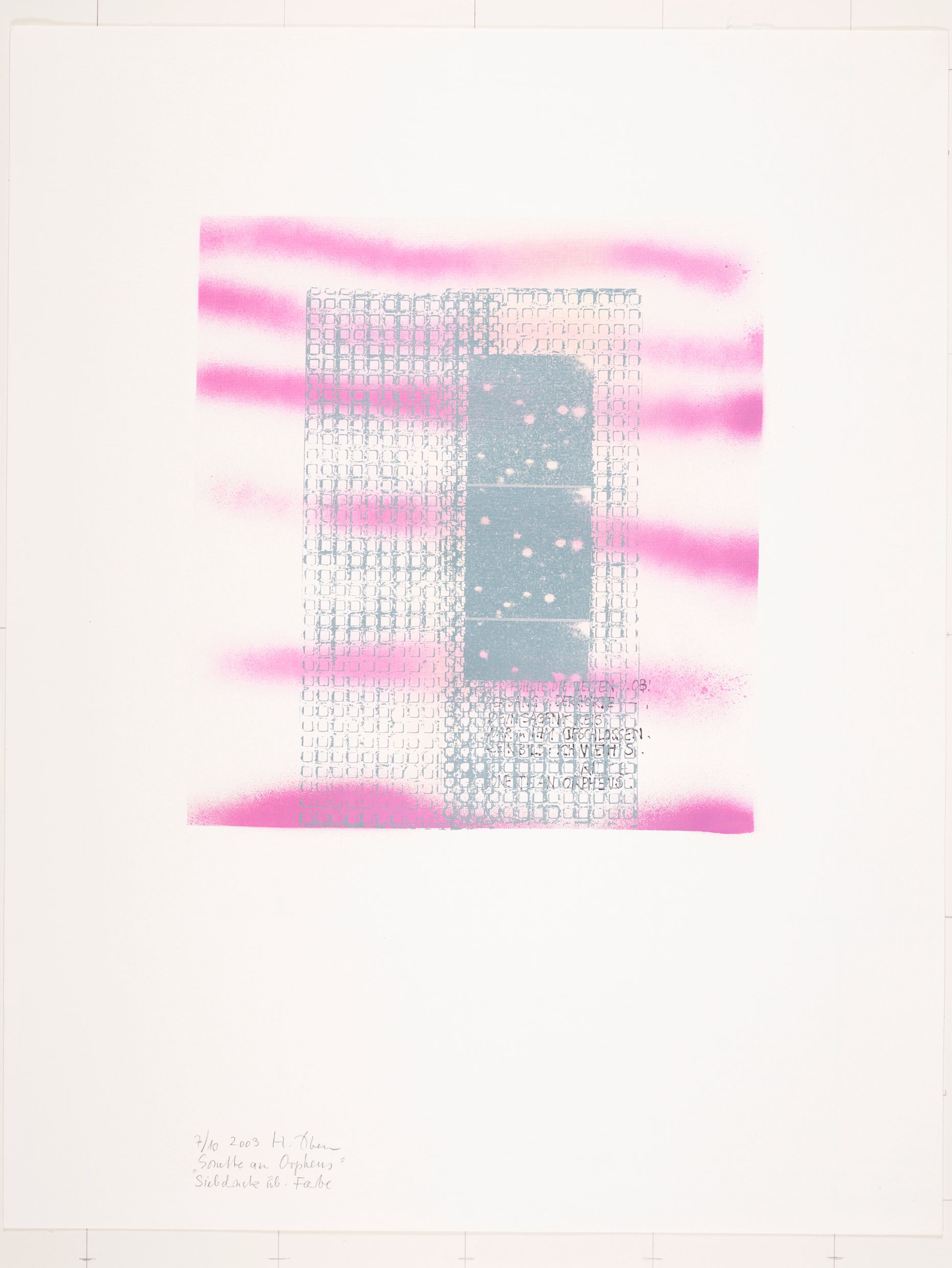 Abstraktes Bildmotiv. Kleine Quadrate bilden ein großes Rechteck. Mittendrin sind größere, graue Vierecke.