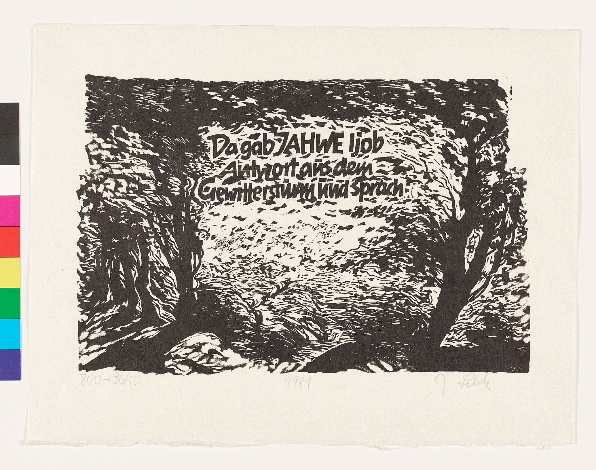 Auf dem Holzschnitt rahmen zwei schwarze Bäume eine angedeutete Lichtung ein auf der ein Text steht: "Da gab Jahwe Ijob Antwort aus dem Gewittersturm und Sprach:"