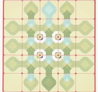 Ein Feld von 5 x 5 cremefarbenen Feldern mit abgerundeten Ecken auf rotem Grund. Die Felder enthalten grüne und blaue Pik-Formen und bilden ein regelmäßiges Muster. An den Ecken des Mittelquadrats vier Elemente weiße Achtecke aus.