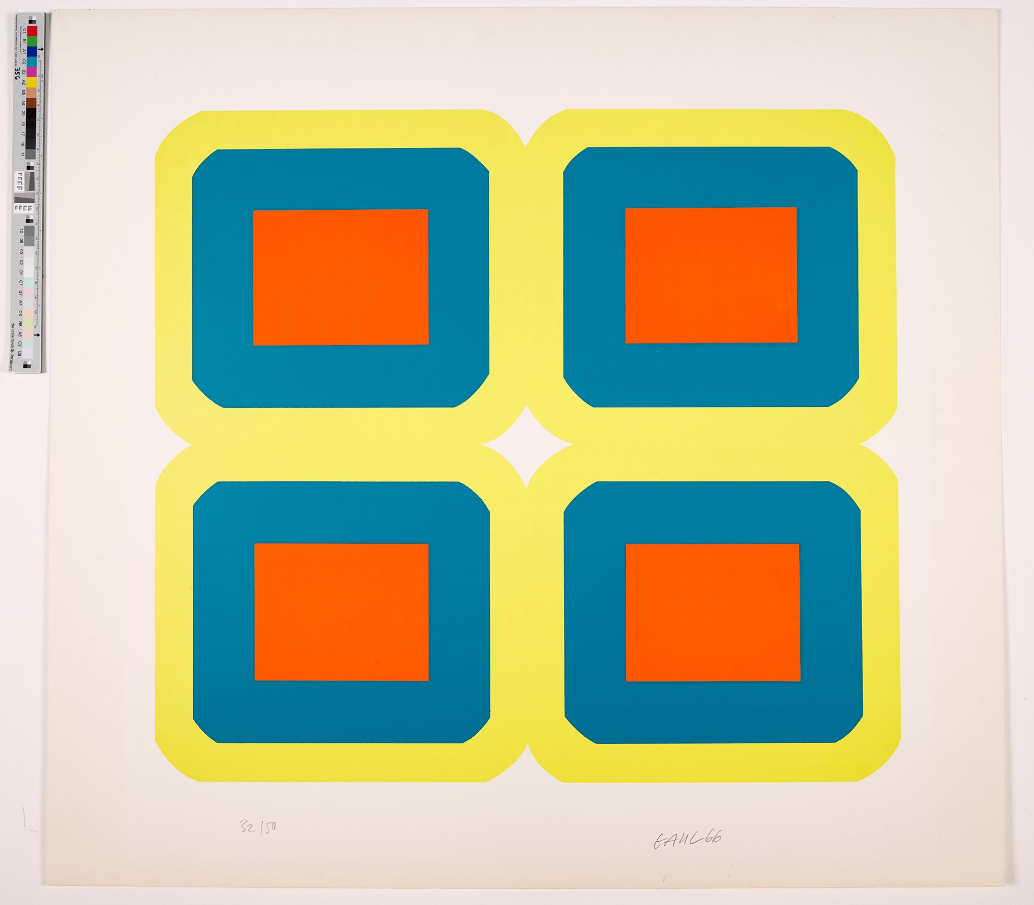 Abstraktes Bildmotiv. Bunte geometrische Formen auf weißem Untergrund (Formen: Viereck, abgerundeter Viereck), (Farben: rot, blau, gelb).