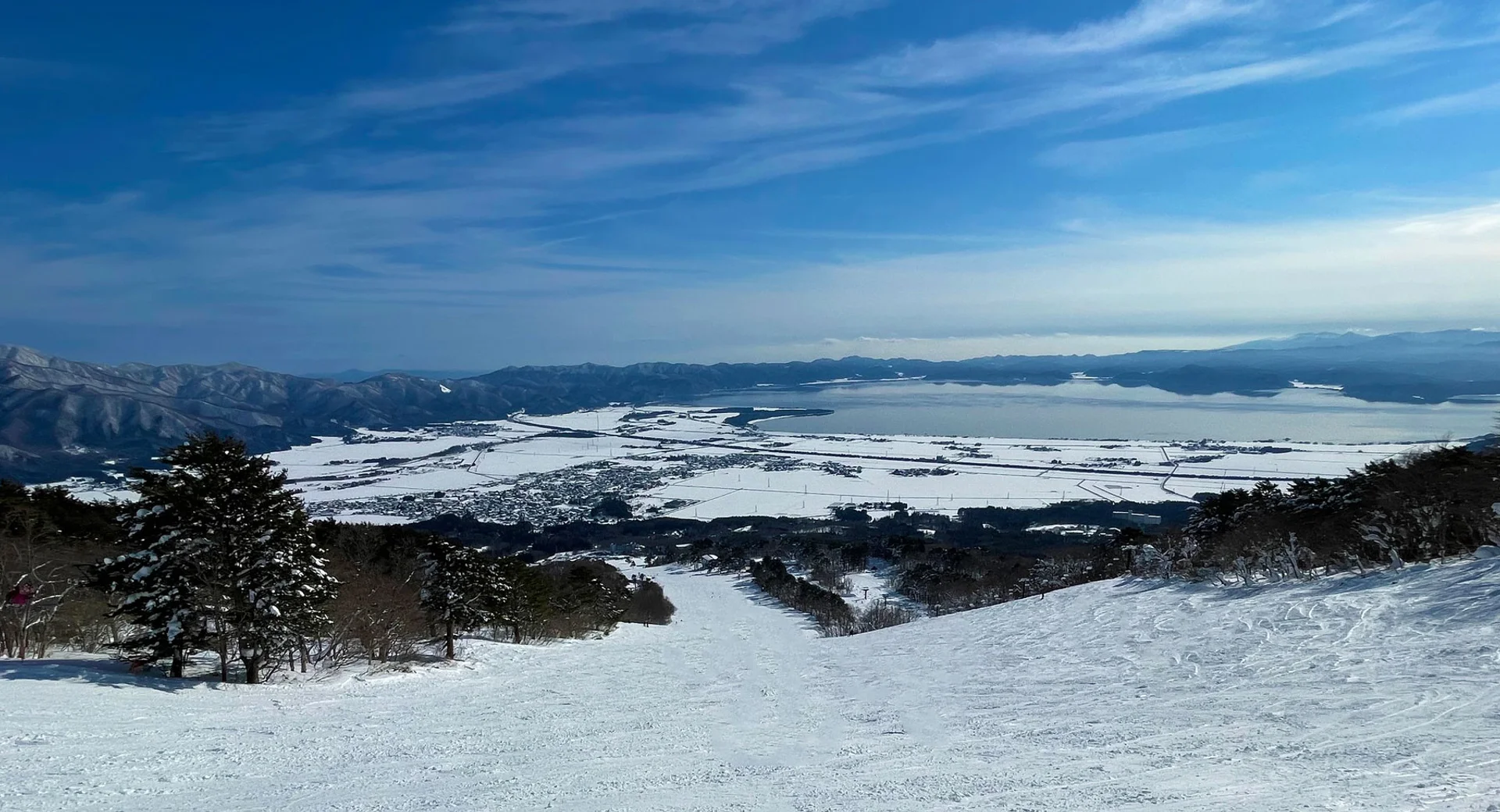 View from Inawashiro piste run on a gorgeous day