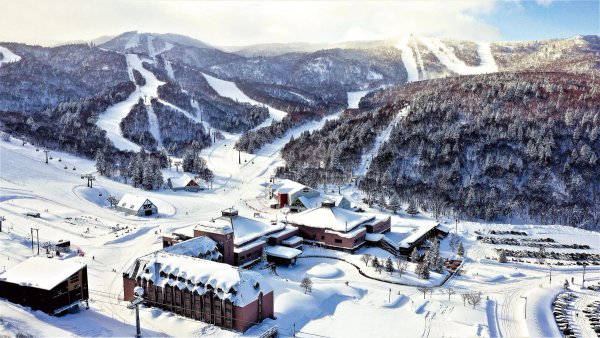Kiroro village and ski runs from above