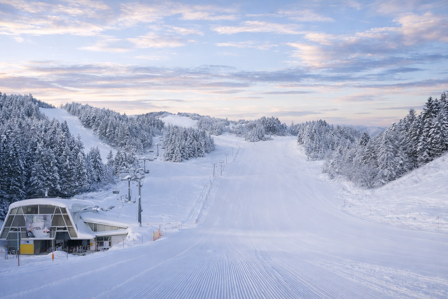 Winghills Shirotori Ski Resort first thing in the morning