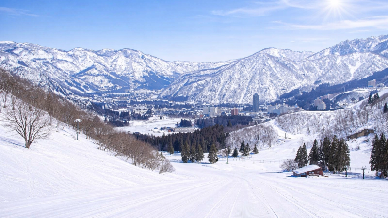 Nakazato Ski resort on a wonderful blue bird day