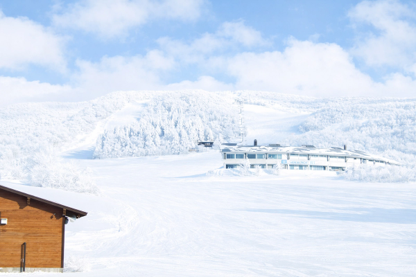 View up the hill at Tengendai Kogen Ski Resort