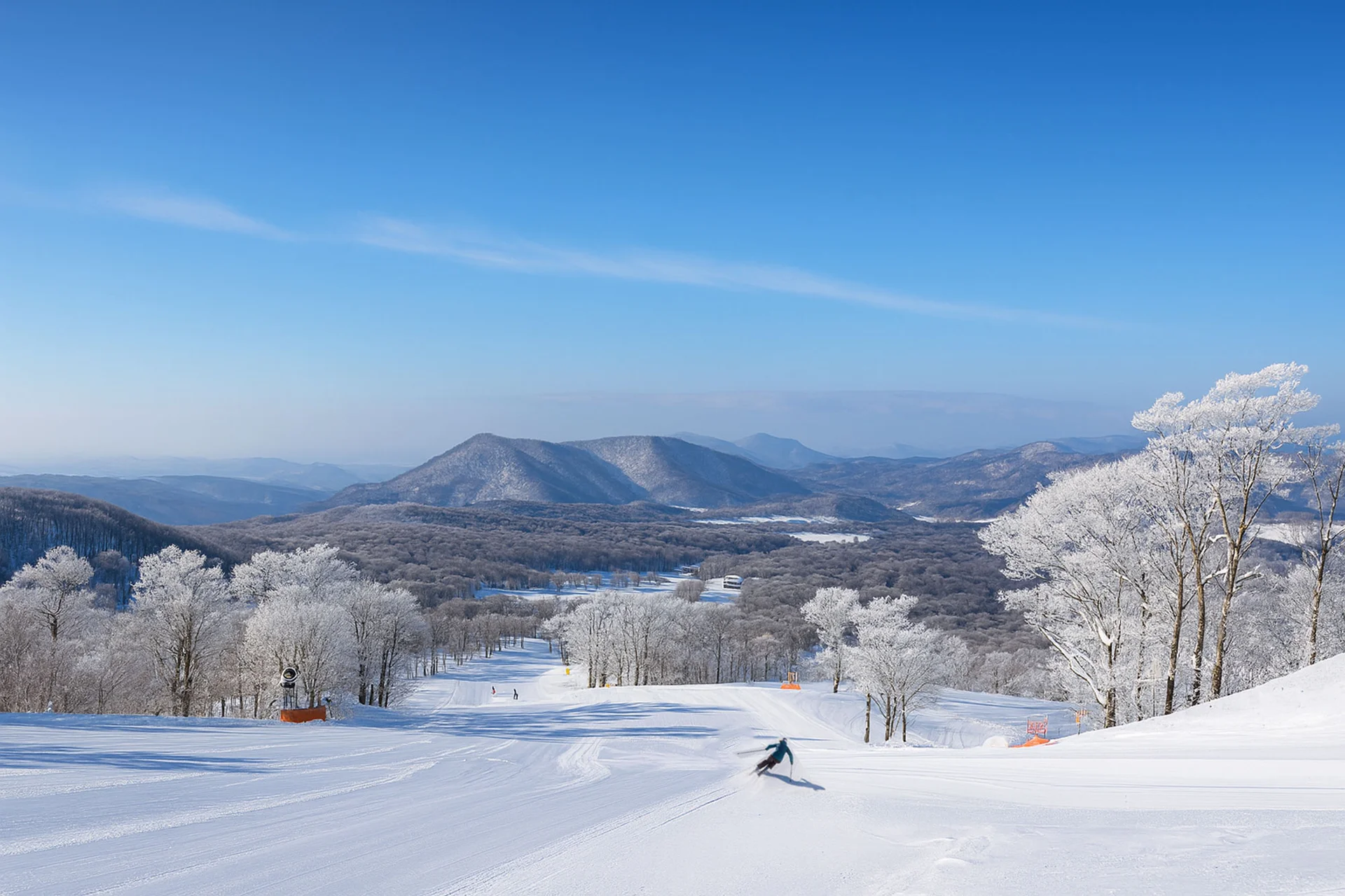 Looking down a glorious groomed run at Tambara Ski Park