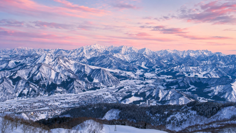Early morning Echigo Yuzawa Valley