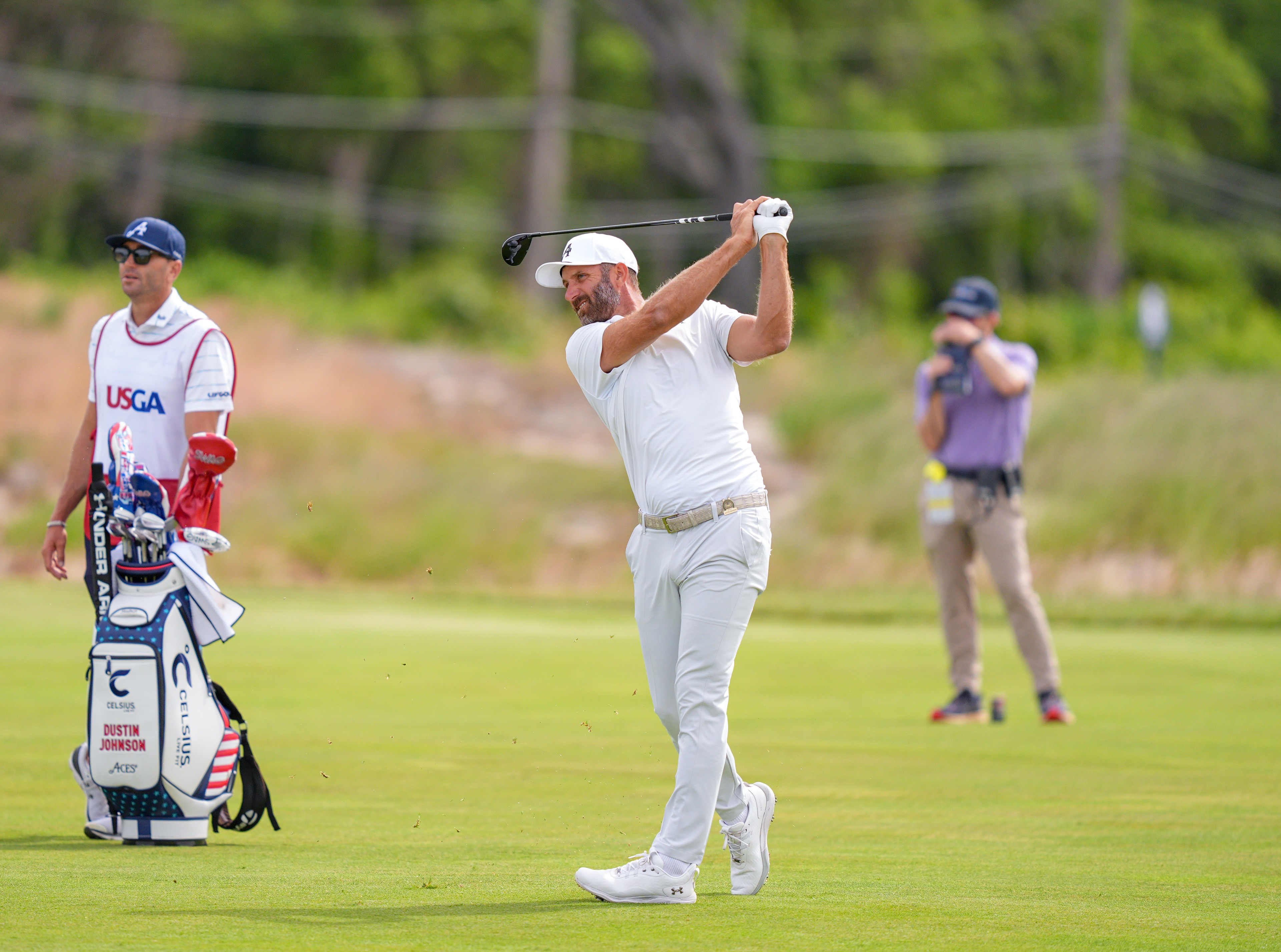 LIV Golf stars shine early at Shinnecock Hills