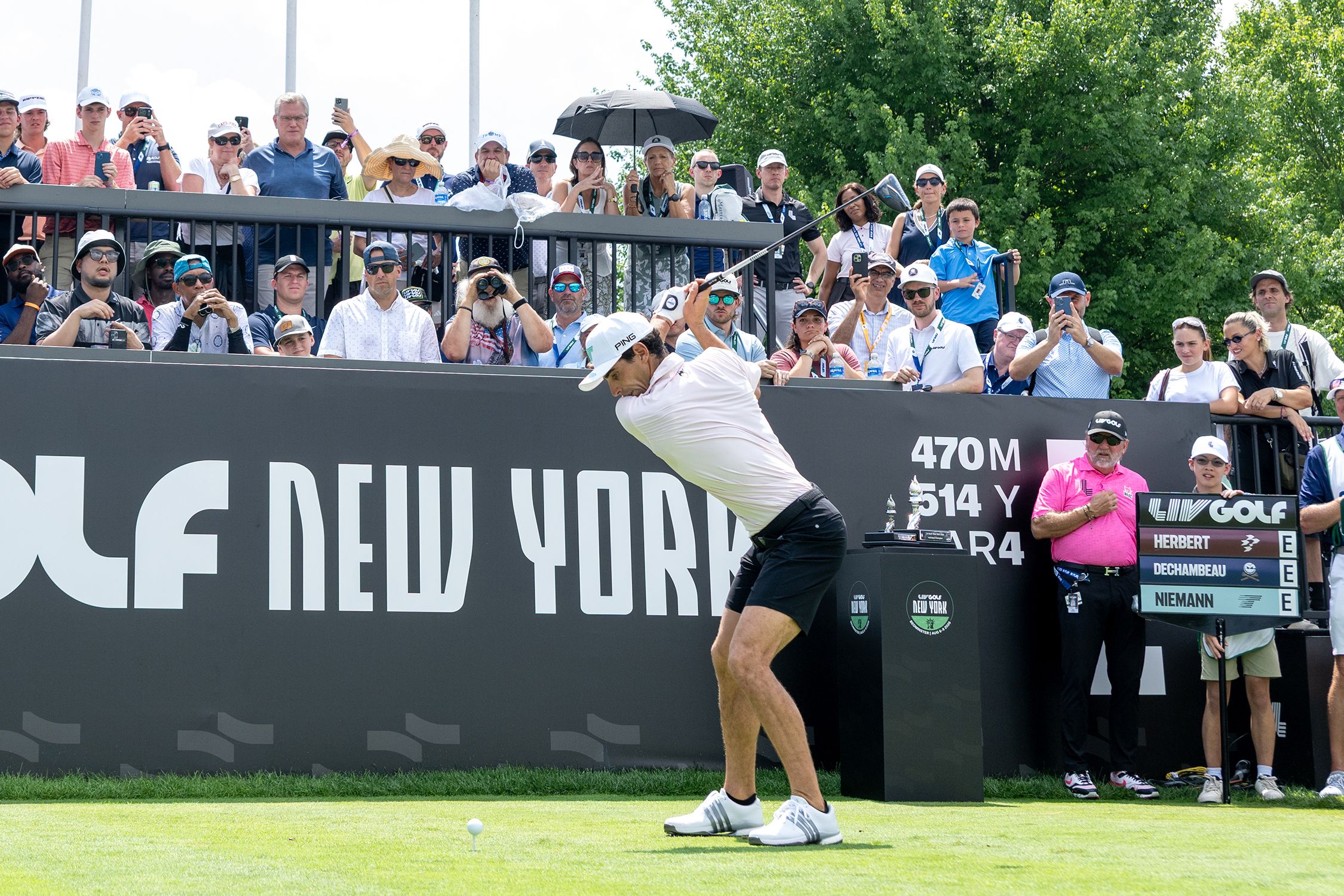Niemann leads after opening round at LIV Golf New York