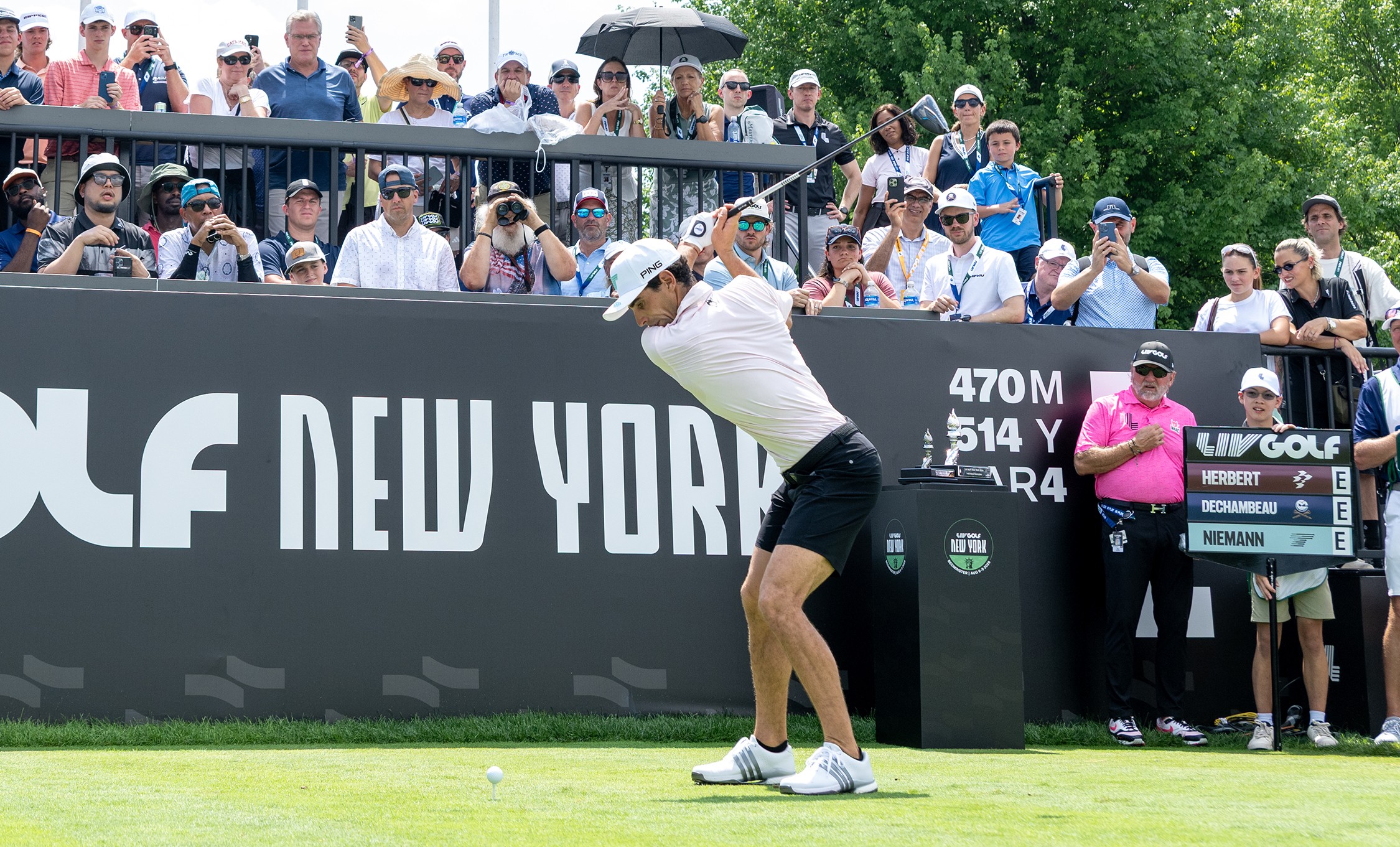 Niemann leads after opening round at LIV Golf New York