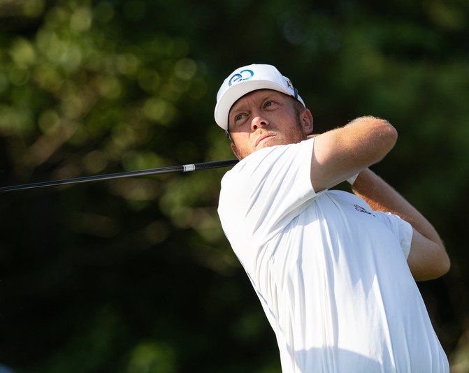 Gooch & OKGC Lead LIV Golf Korea After Round 2