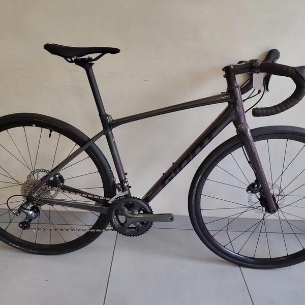 Giant Contend Ar2