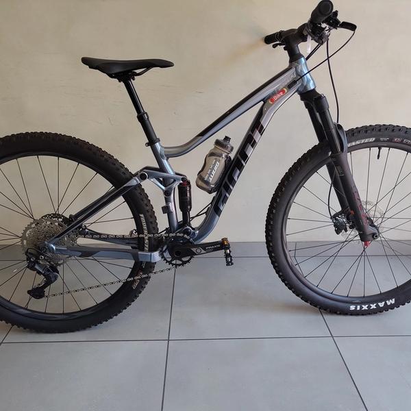 Giant Stance 29 2