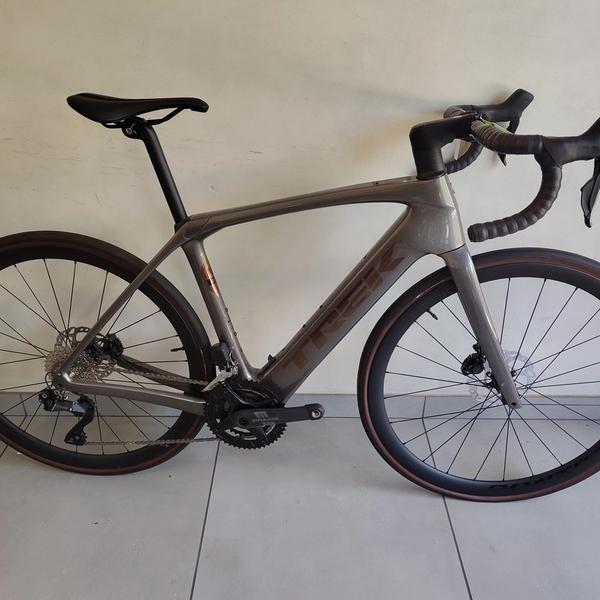 Trek Domane + SLR 6