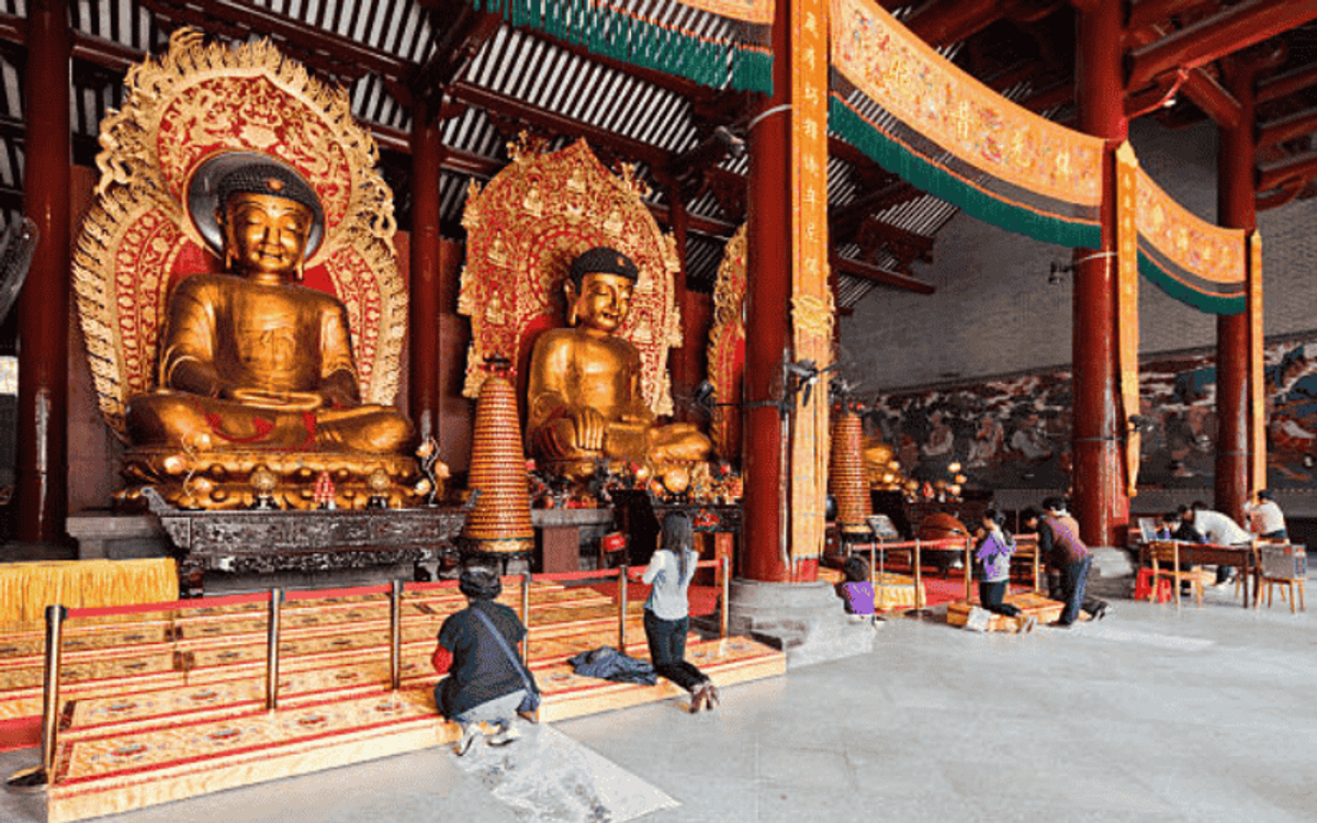 GIẢI MÃ CHÙA ĐẠI PHẬT HUYỀN ẢO NHẤT QUẢNG CHÂU