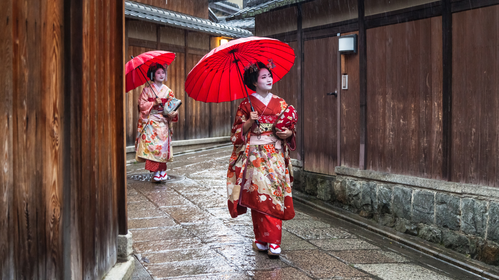 Những Hoạt Động Vui Chơi Giải Trí Buổi Tối Ở Kyoto: Hành Trình Đắm Mình Trong Không Gian Đêm Kansai