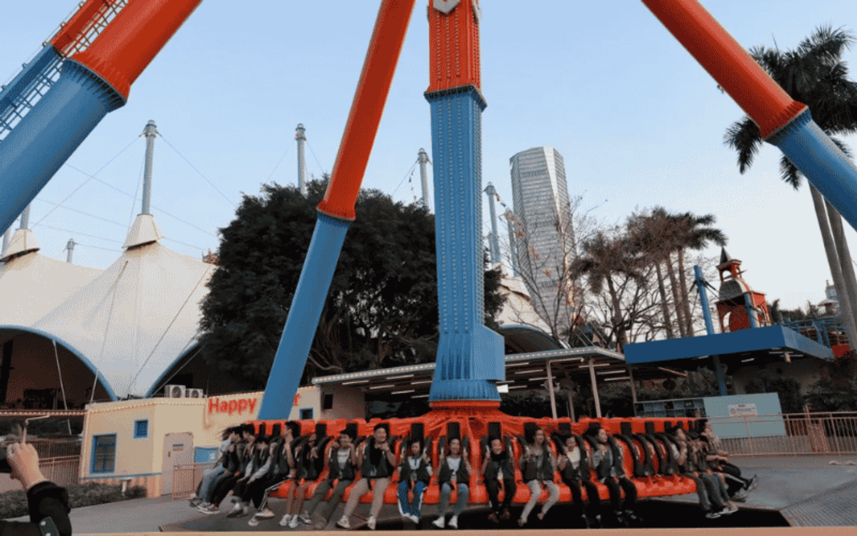 HAPPY VALLEY SHENZHEN: SĂN GIÁ VÉ TỐT VỚI LAIMI