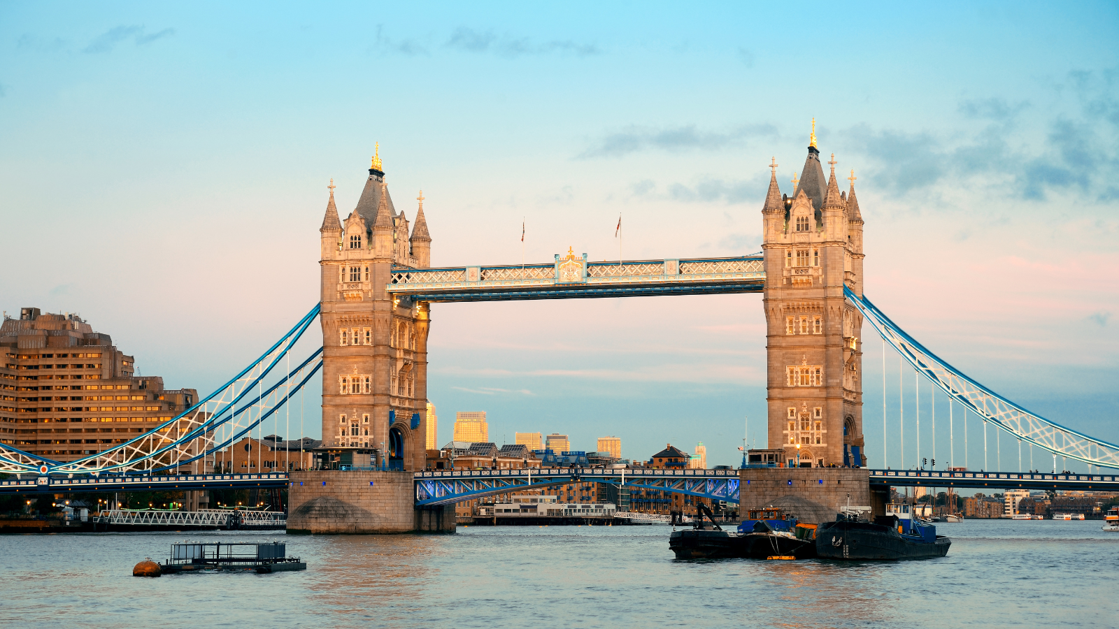 Vương Quốc Anh (UK)