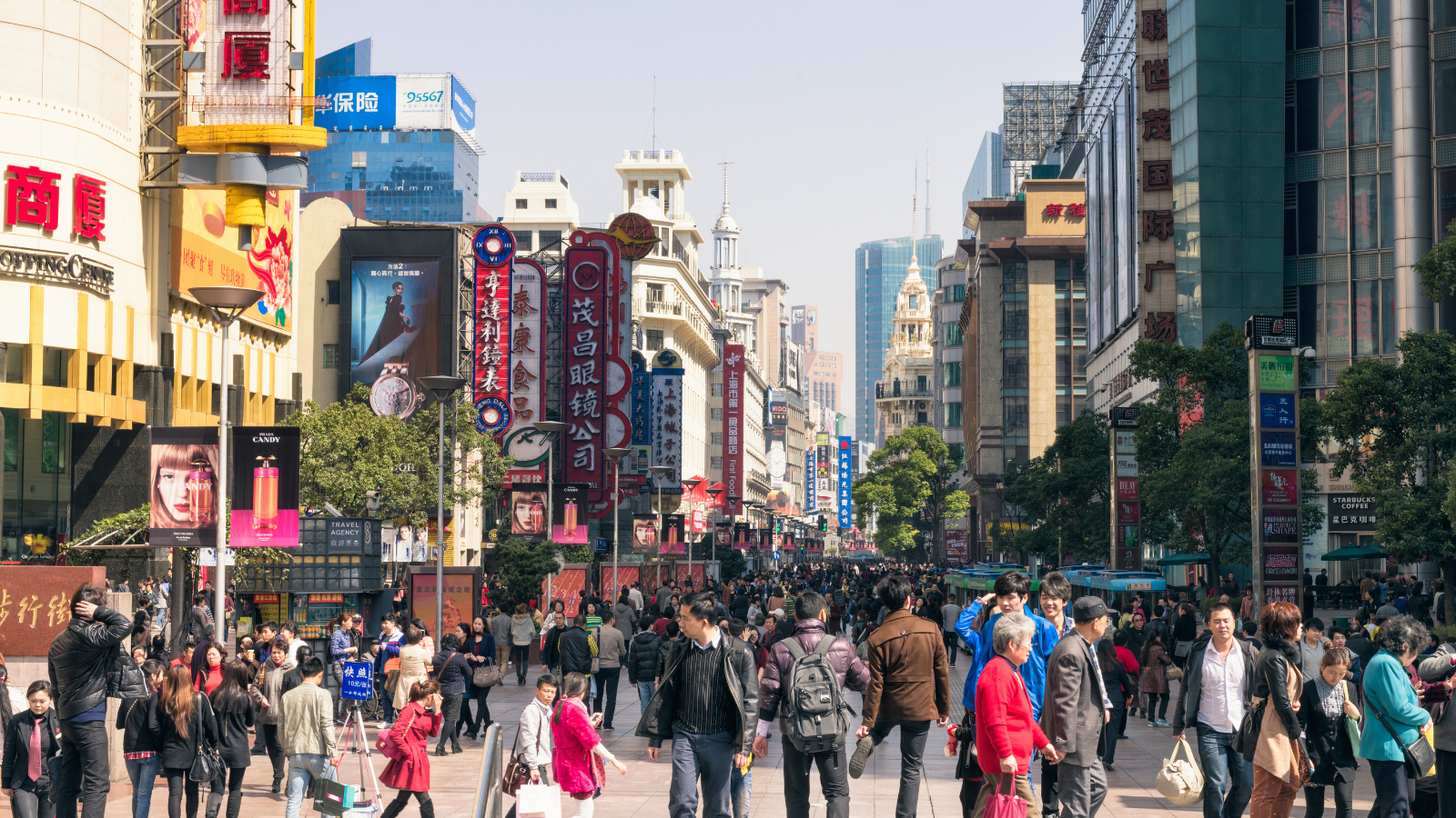 Kinh nghiệm mua sắm ở Thượng Hải: Hành trình khám phá chợ truyền thống, trung tâm thương mại và những góc phố sầm uất