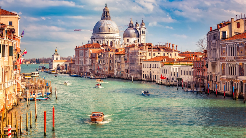 Khám Phá Venice Mùa Thu: Đi Đâu Ăn Gì, Trải Nghiệm Gần Gũi Nhất Với Thành Phố Trên Nước Ý