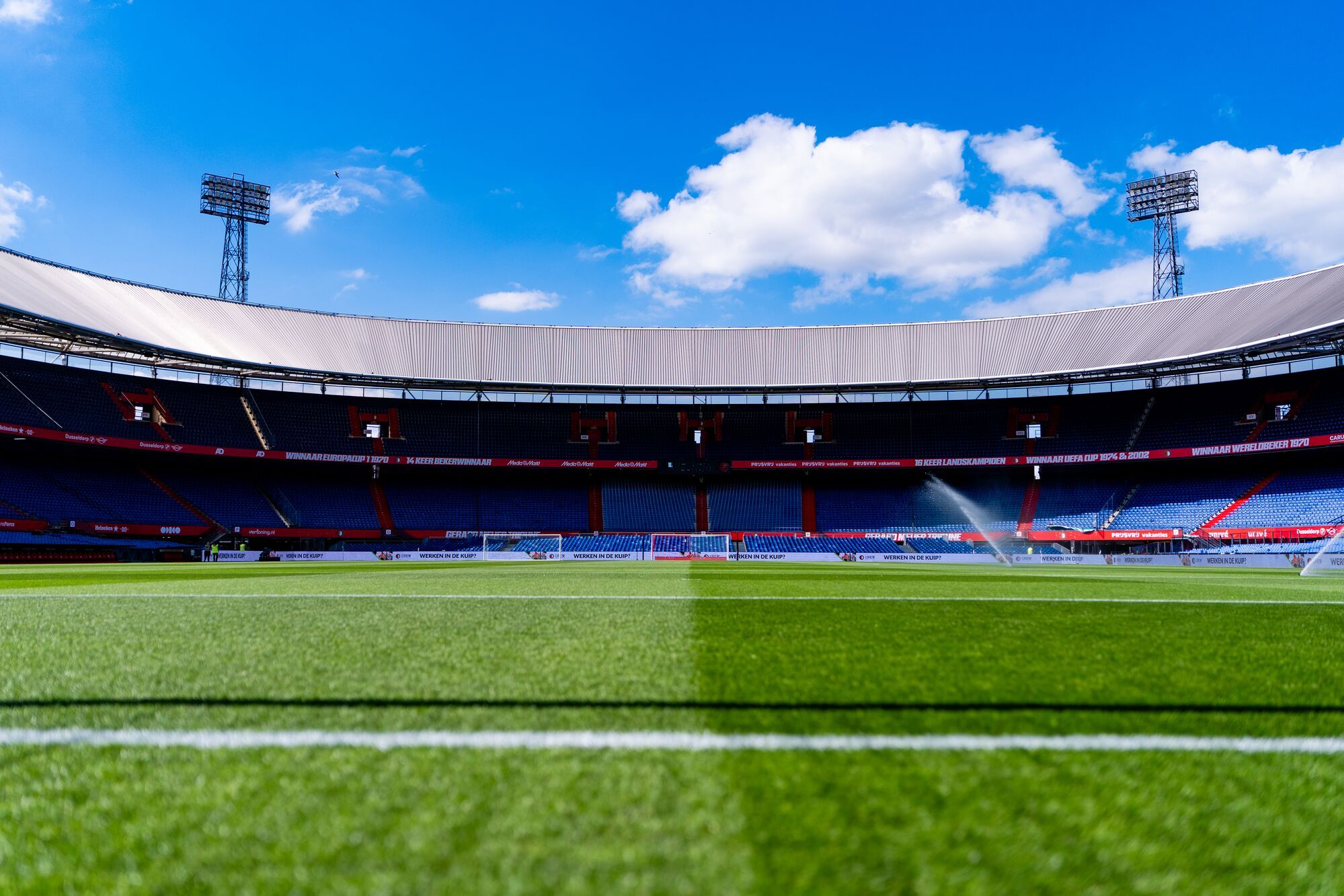 tours-in-de-kuip