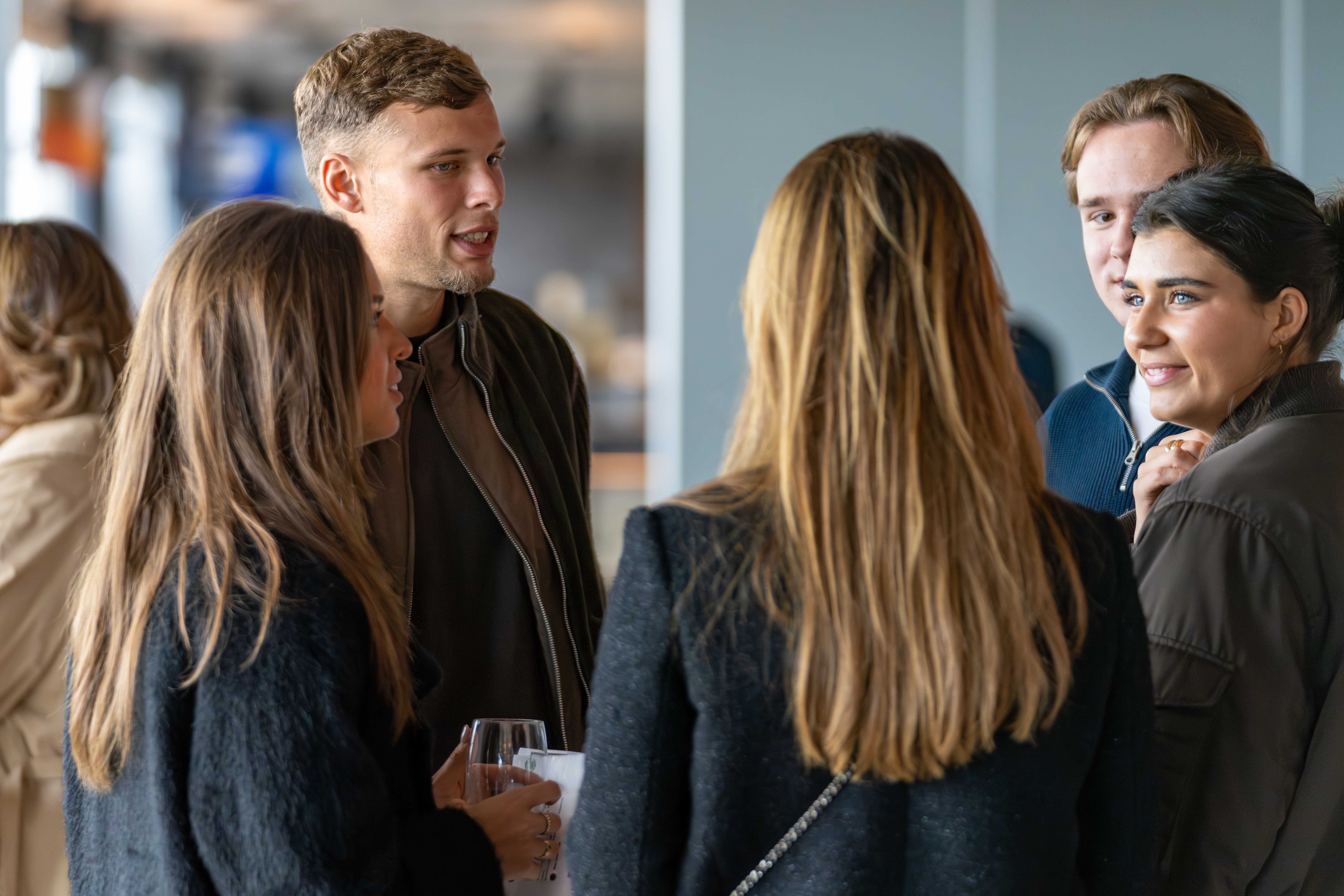 Legends Match - Legends Lounge