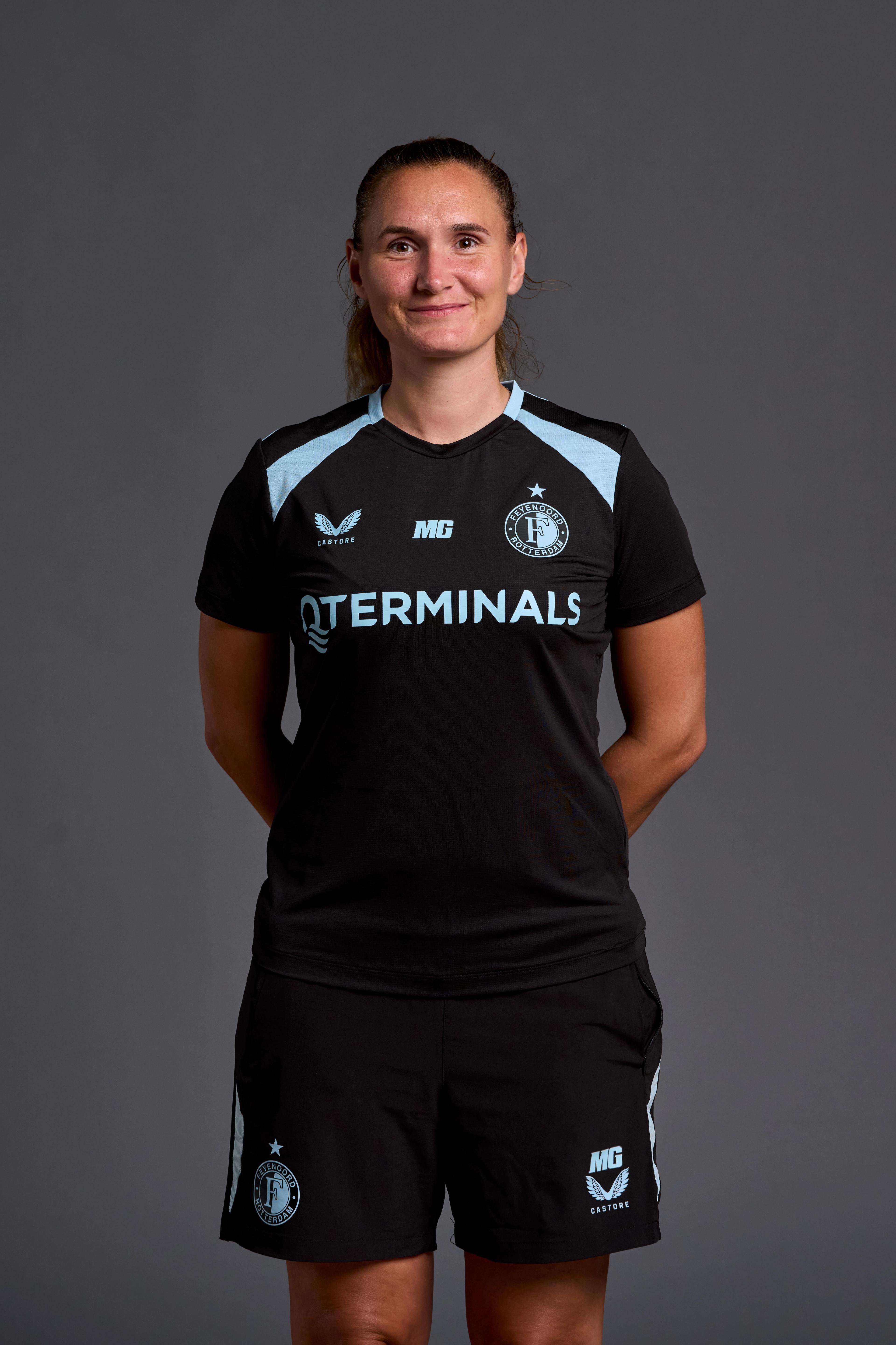 GrooM