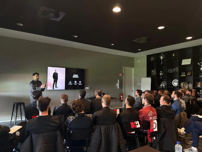 Zurab Amirian presenting for the Belgian FA