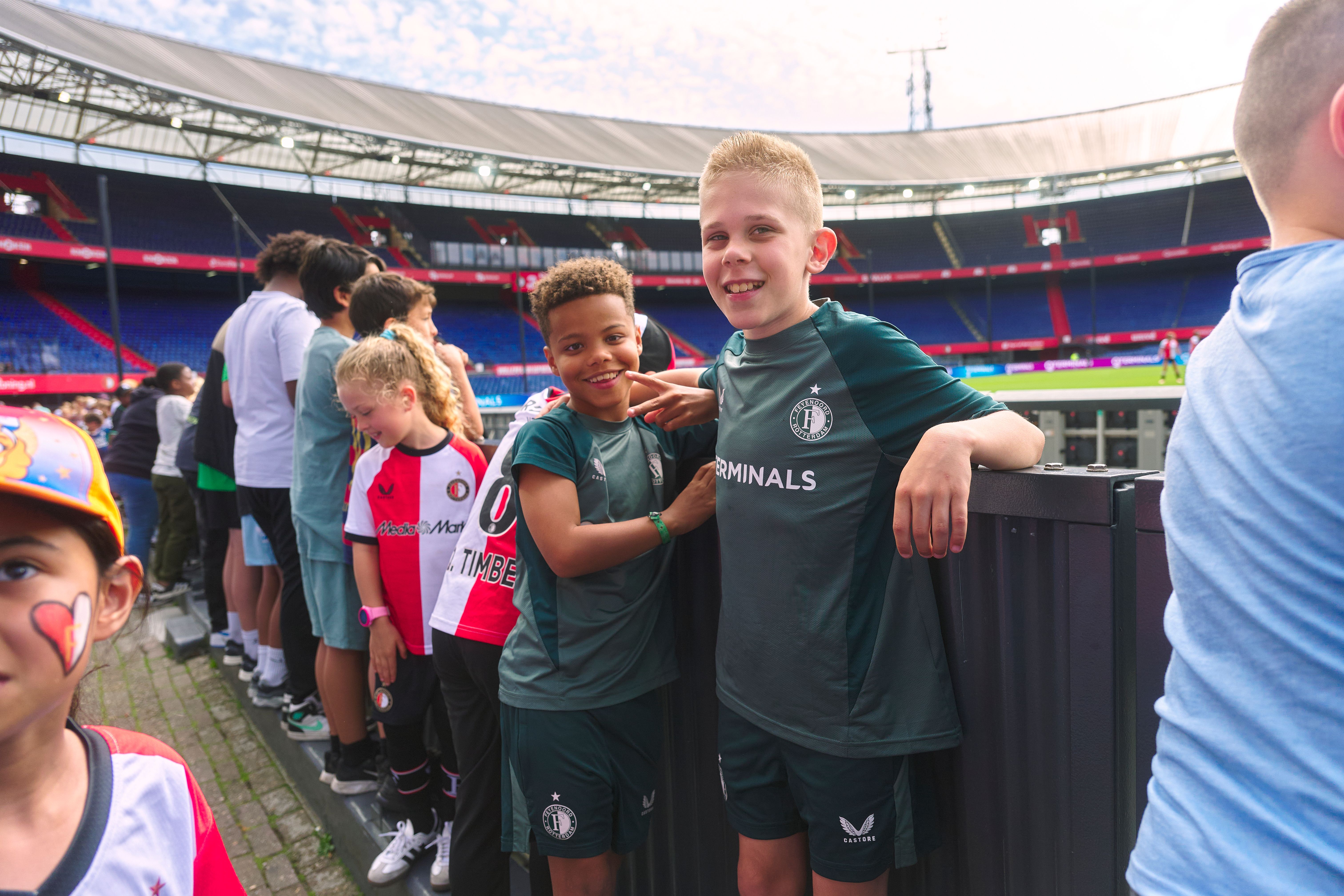 Kameraadjeswedstrijd Feyenoord V1 - Excelsior in De Kuip
