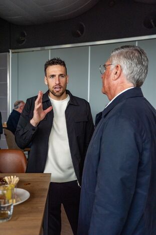 Legends Match - Legends Lounge