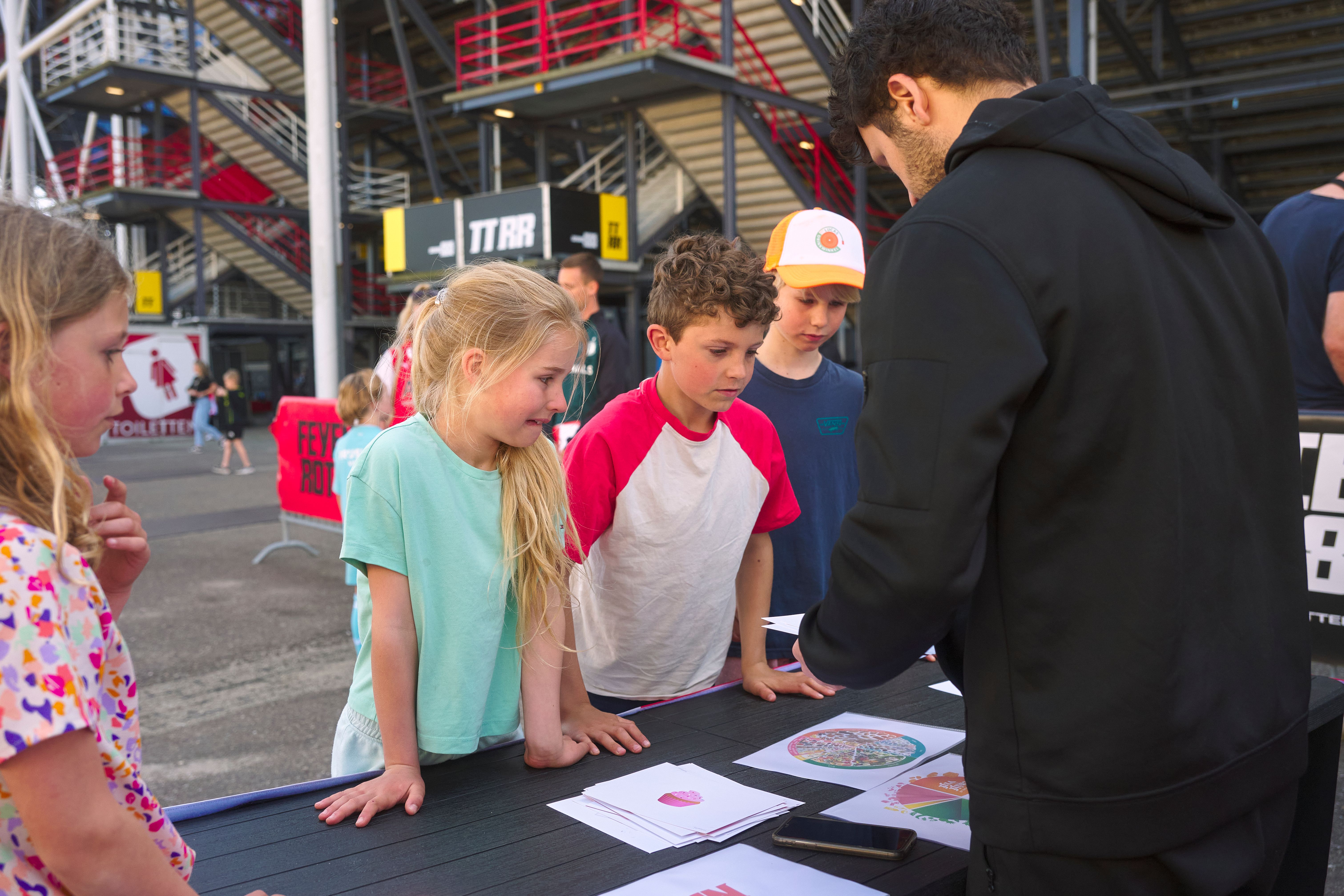 Kameraadjeswedstrijd Feyenoord V1 - Excelsior in De Kuip