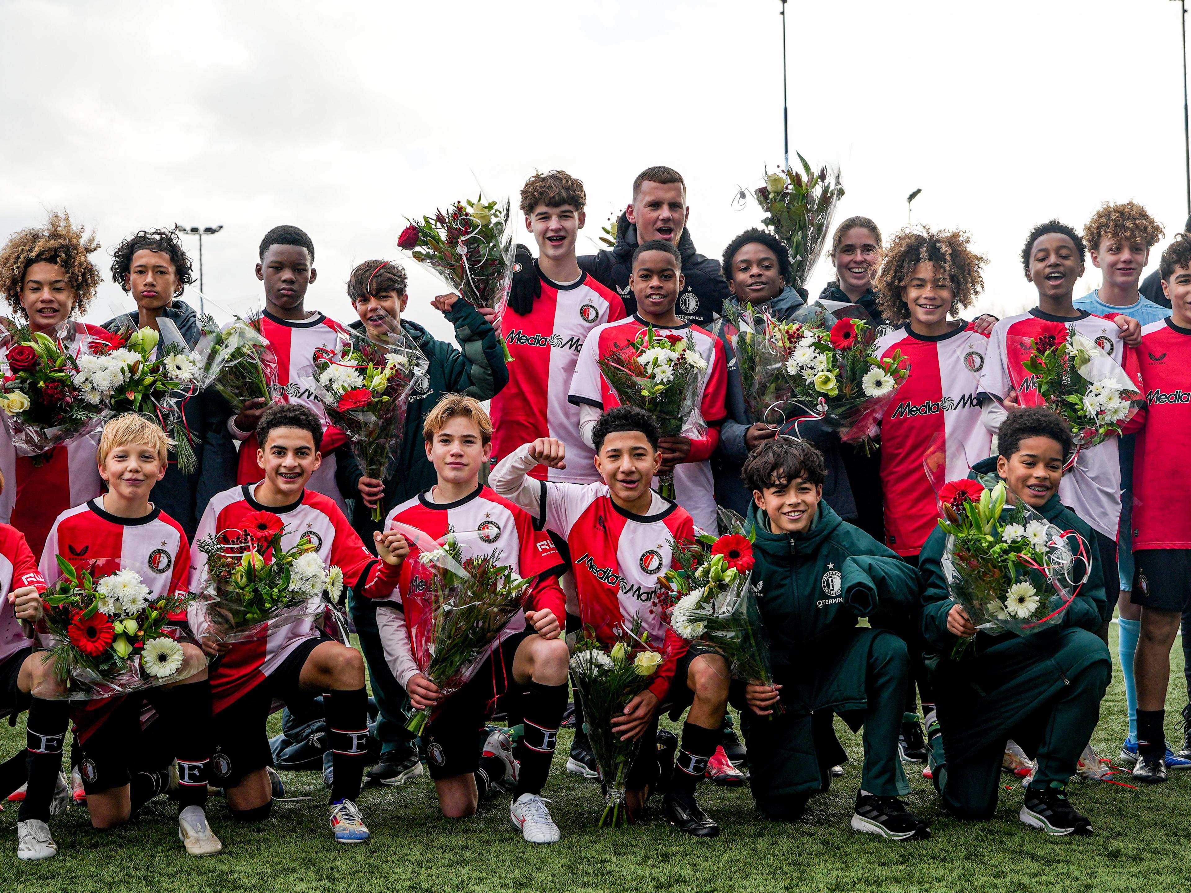 O14 kampioen header 071224