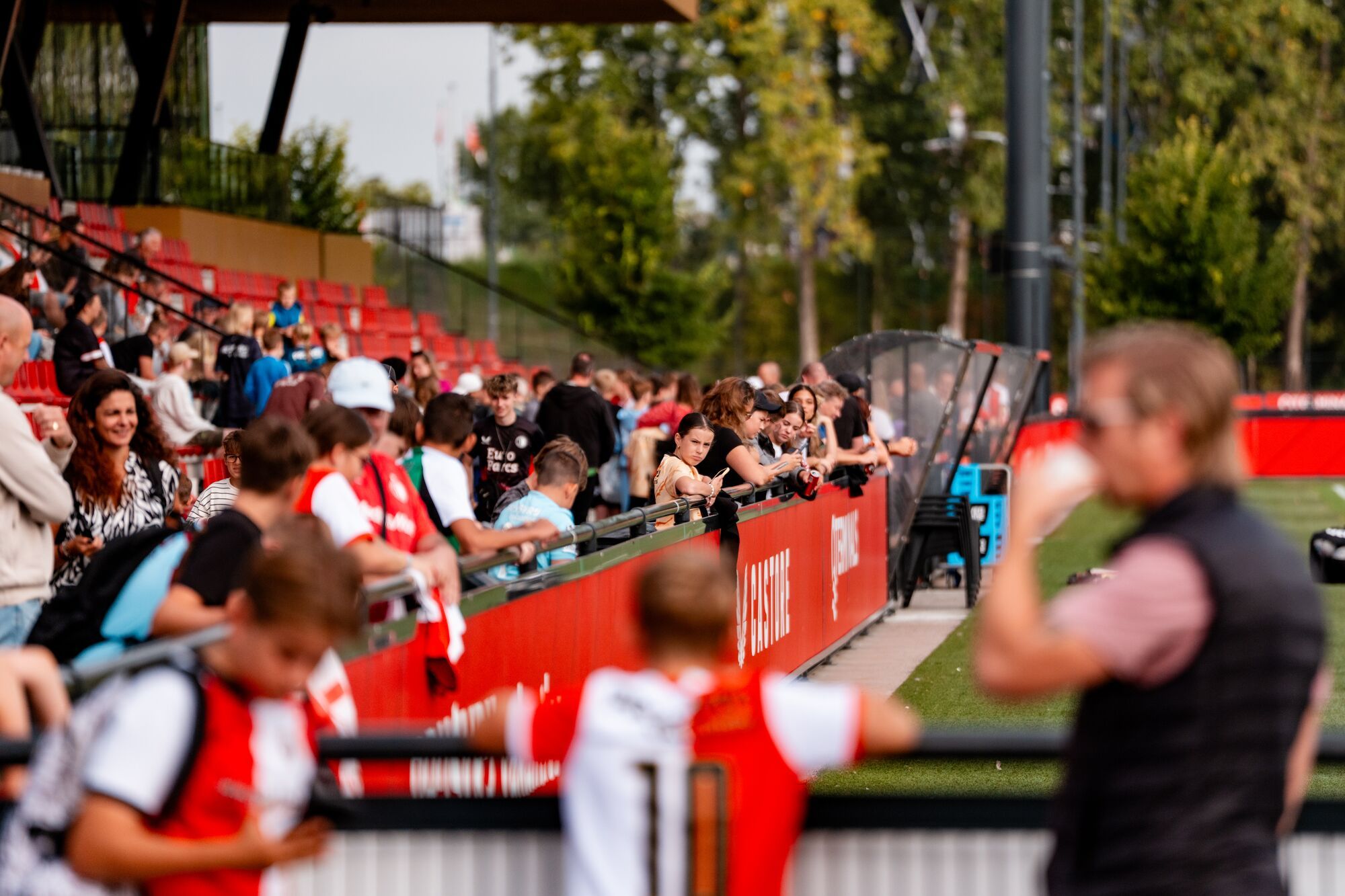Bezoek Feyenoord Vrouwen 1 op Varkenoord