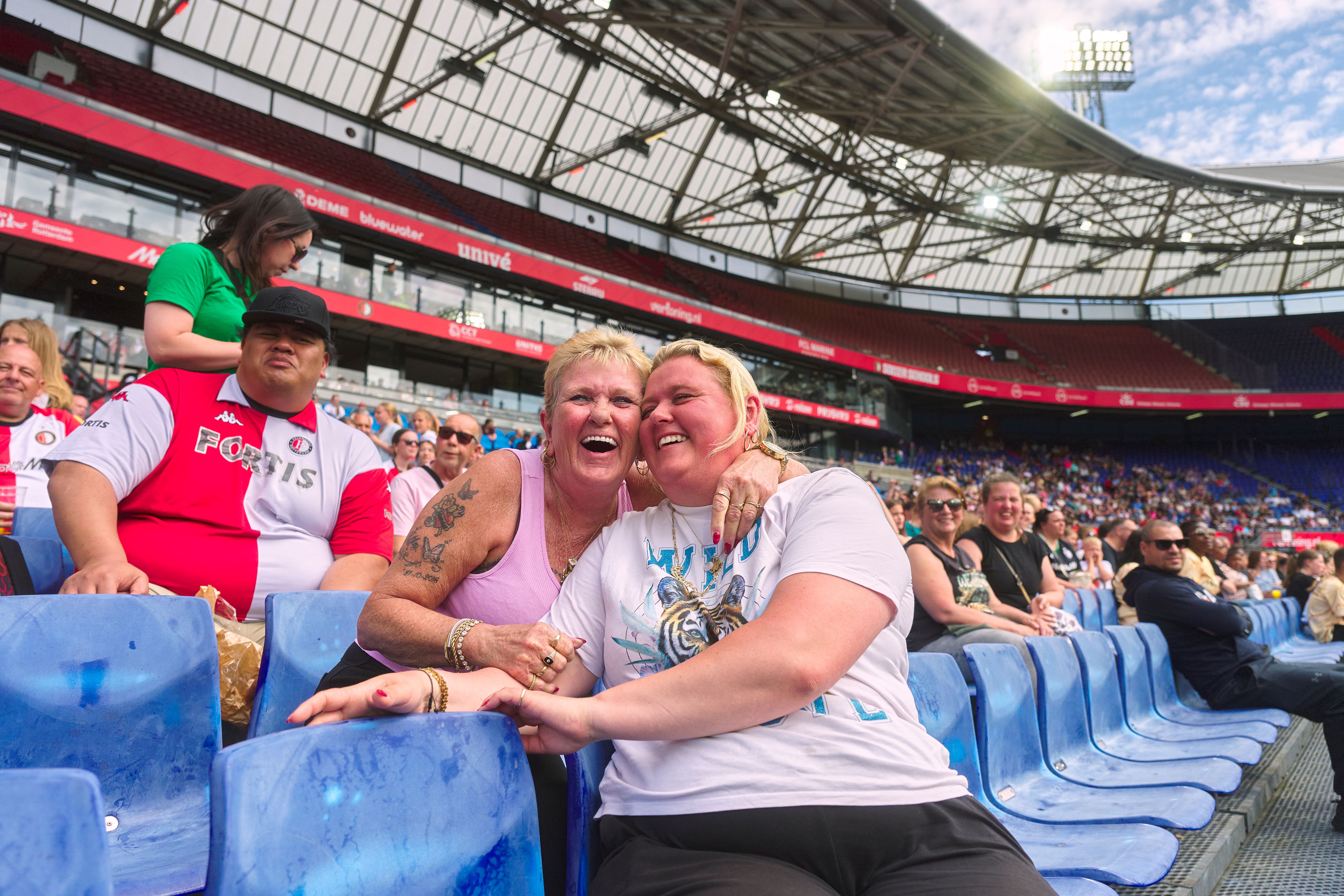 Kameraadjeswedstrijd Feyenoord V1 - Excelsior in De Kuip